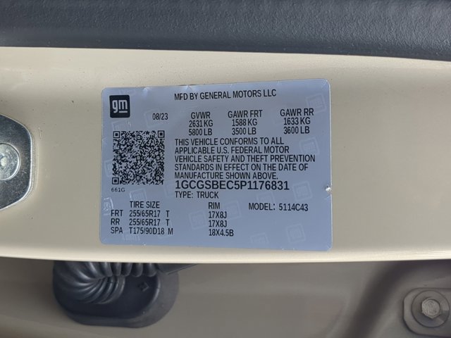Used 2023 Chevrolet Colorado W/T RWD image 28