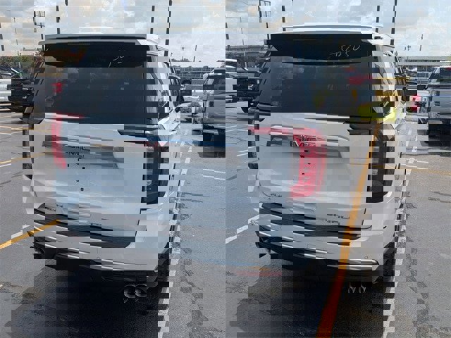 Used 2023 GMC Yukon Denali image 5