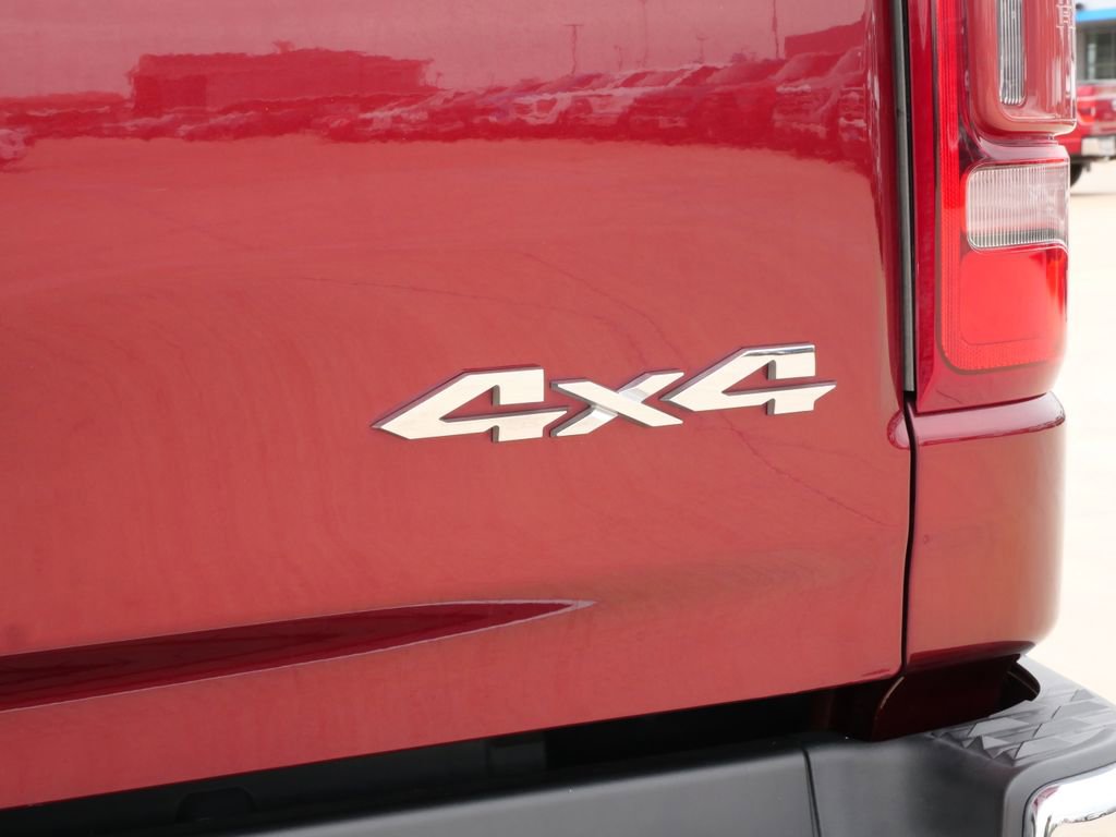 Used 2019 RAM 1500 Limited w/ Advanced Safety Group AWD/4WD image 10
