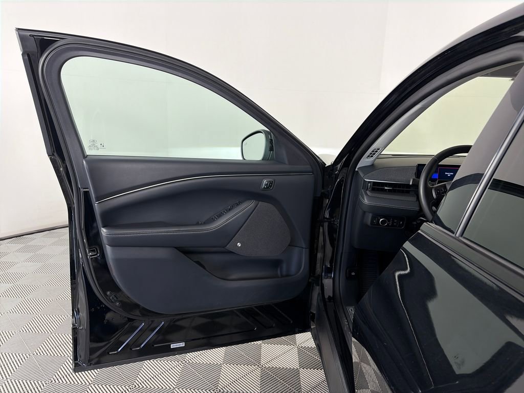 Certified 2023 Ford Mustang Mach-E Premium AWD/4WD image 10