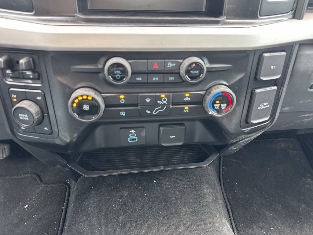 Certified 2025 Ford F250 XLT w/ FX4 Off-Road Package AWD/4WD image 33