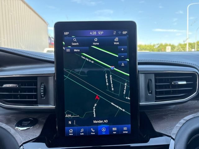 Certified 2022 Ford Explorer Platinum w/ Equipment Group 601A AWD/4WD image 3
