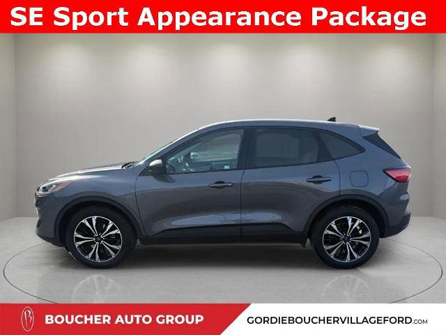 Certified 2022 Ford Escape SE w/ SE Sport Appearance Package image 6