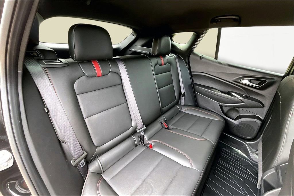 Used 2024 Chevrolet Trax RS w/ Driver Confidence Package FWD image 27