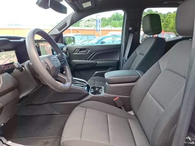 Used 2025 Chevrolet Colorado Trail Boss AWD/4WD image 15