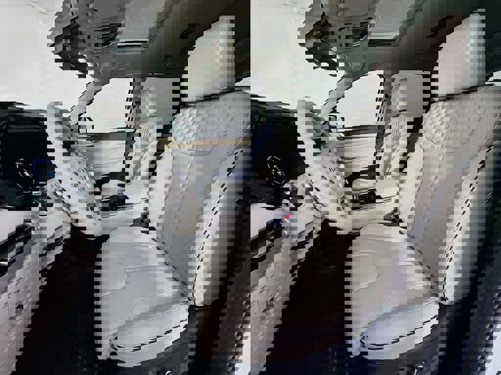 Used 2024 Hyundai Palisade Limited image 14