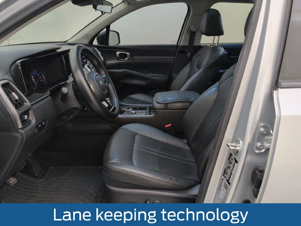Used 2021 Kia Sorento S w/ Panoramic Sunroof Package FWD image 4