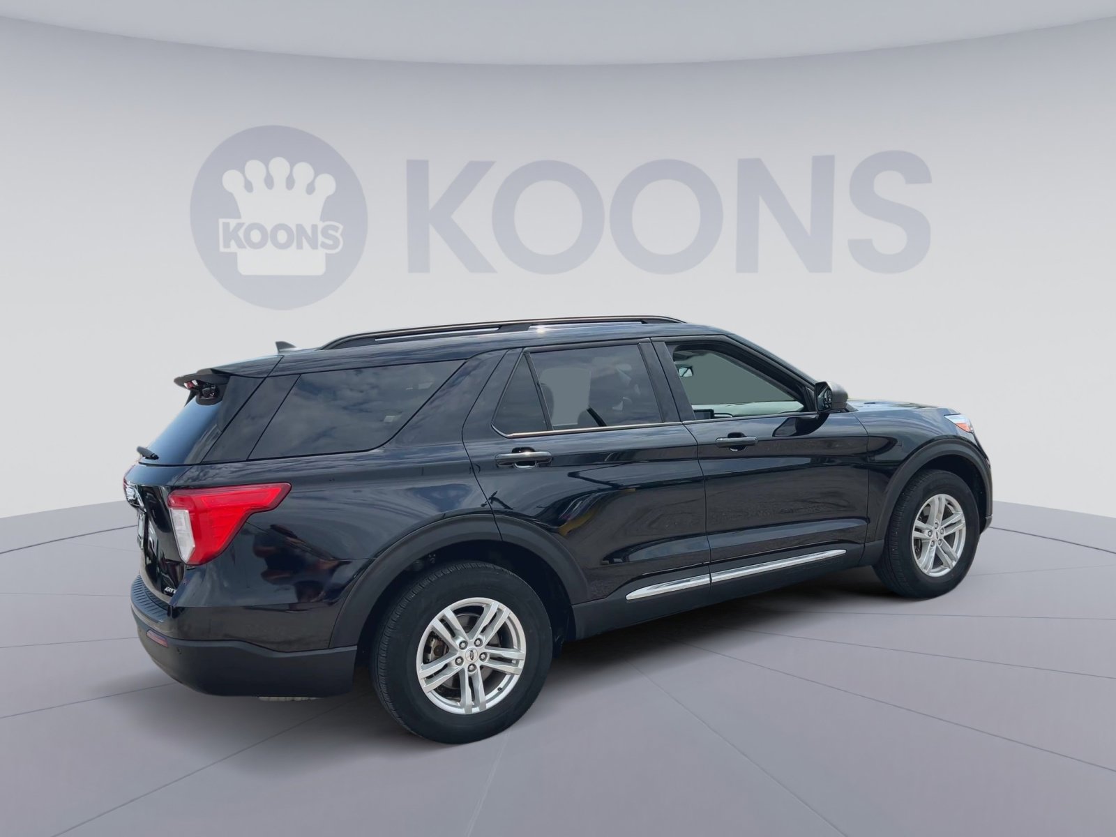 Certified 2023 Ford Explorer XLT AWD/4WD image 12