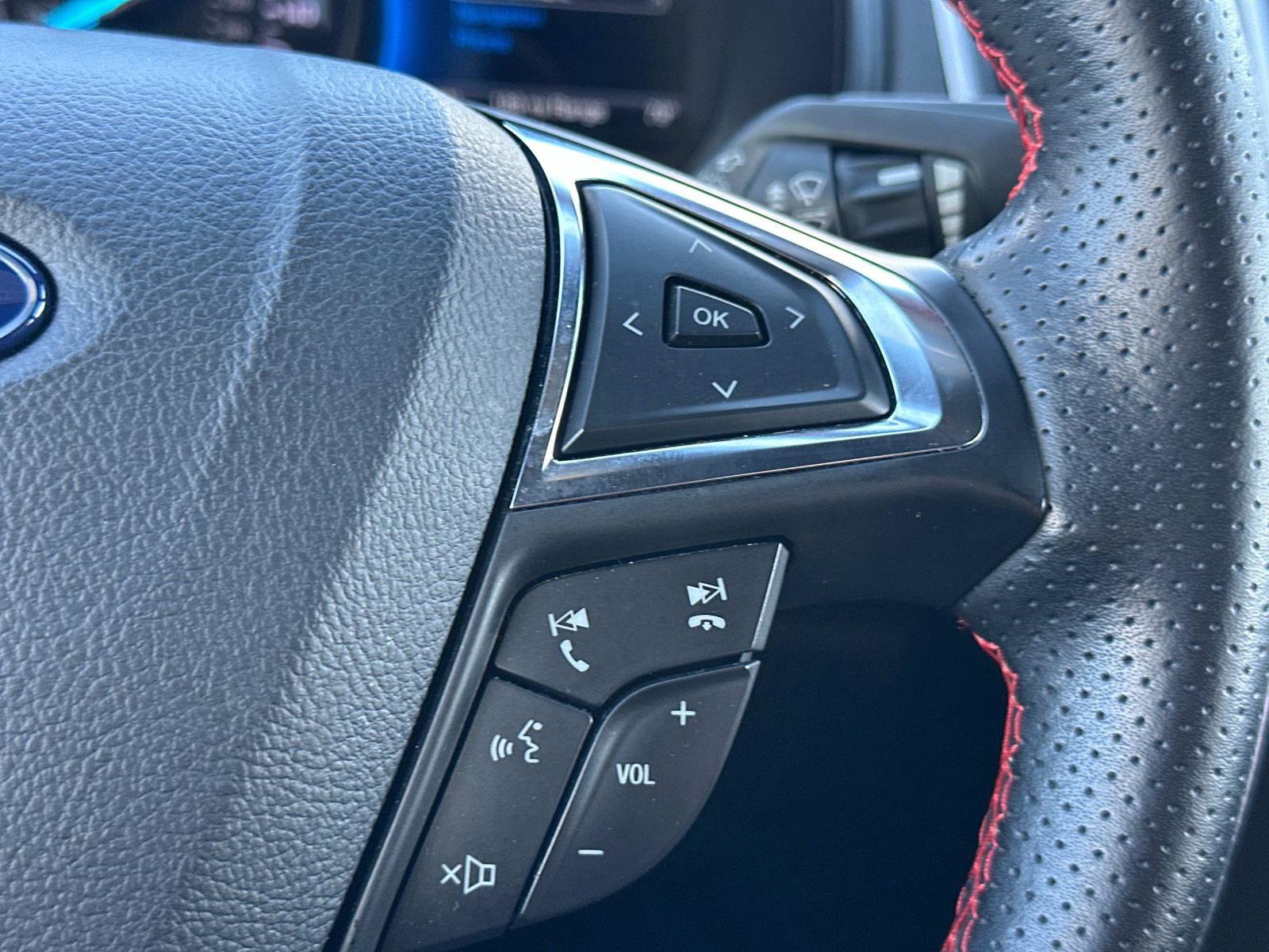 Certified 2022 Ford Edge ST-Line image 22