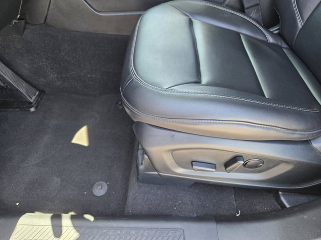 Certified 2023 Ford Explorer XLT w/ Equipment Group 202A AWD/4WD image 20