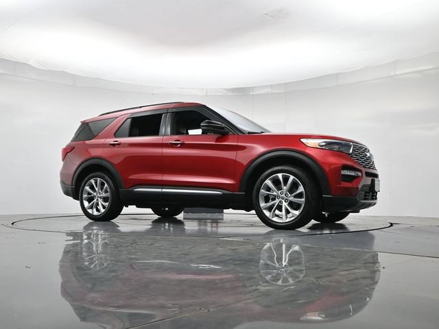 Certified 2021 Ford Explorer Platinum w/ Equipment Group 601A AWD/4WD image 36