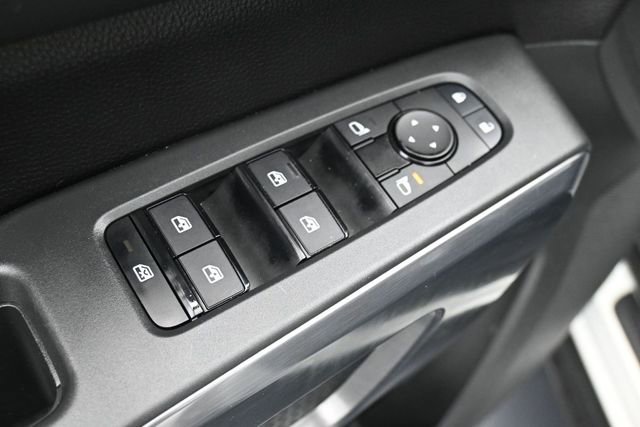 Used 2024 Nissan Pathfinder Rock Creek AWD/4WD image 14