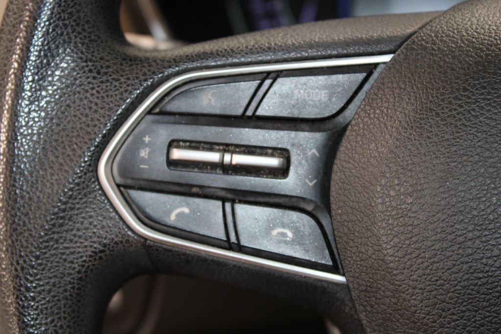 Used 2020 Hyundai Santa Fe SEL FWD image 33