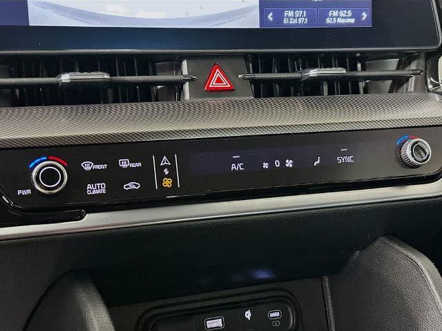 Used 2025 Kia Sportage SX FWD image 17