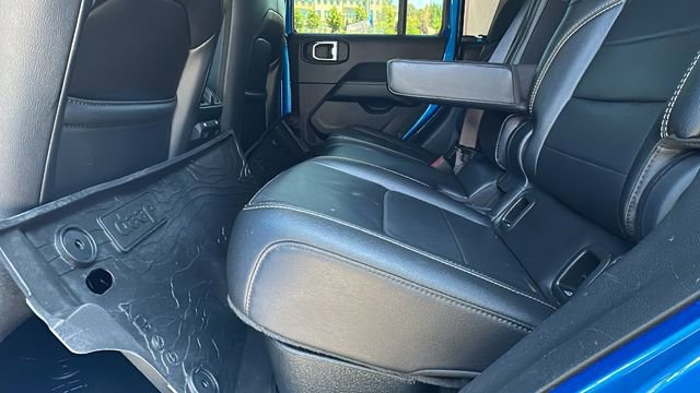 Used 2021 Jeep Gladiator Overland w/ Popular Equipment Package AWD/4WD image 21