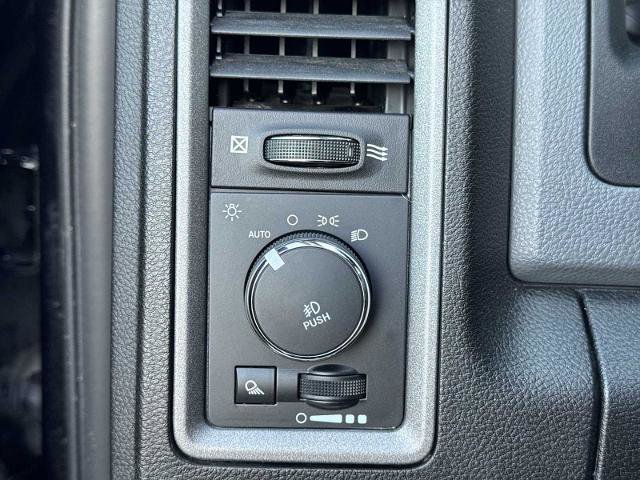 Used 2019 RAM 1500 Express w/ Wheel & Sound Group AWD/4WD image 22