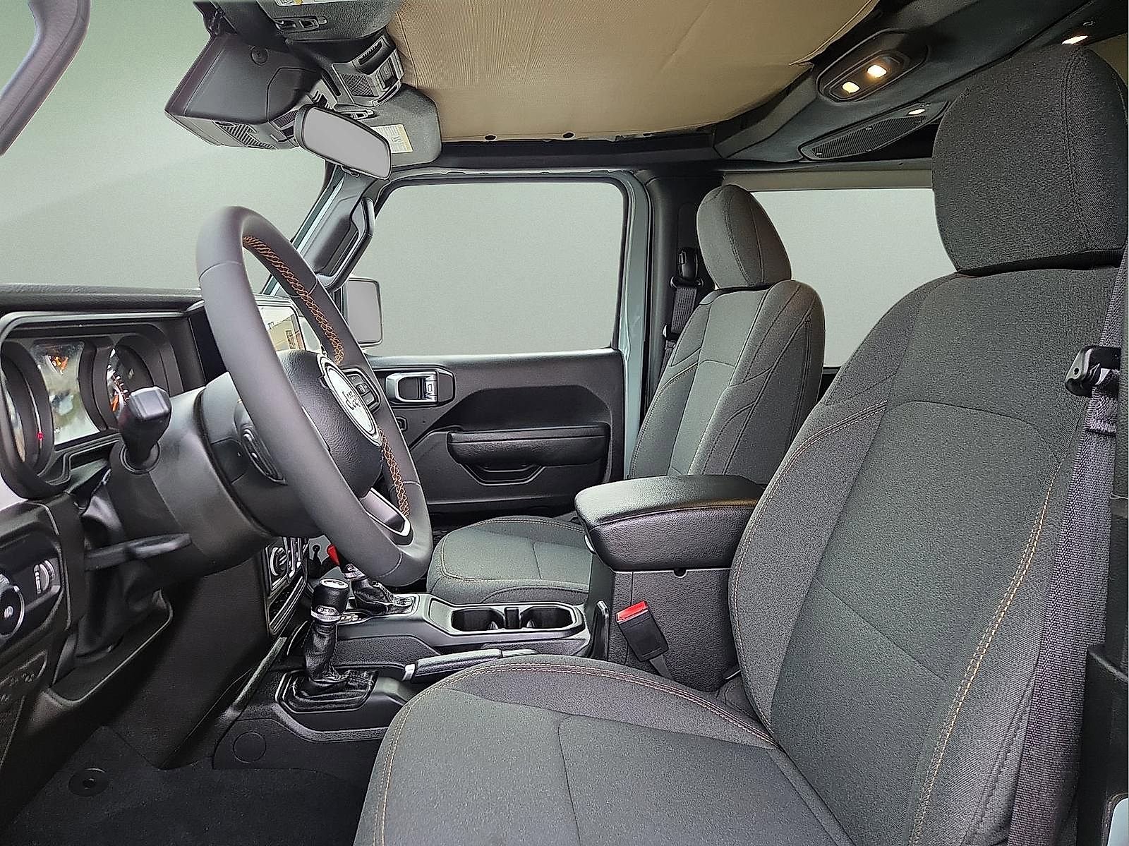 Used 2024 Jeep Wrangler Sport S image 14