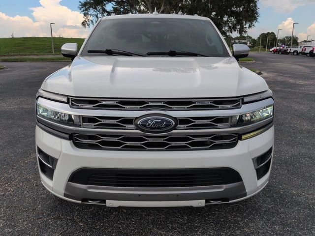 Certified 2023 Ford Expedition Platinum AWD/4WD image 3