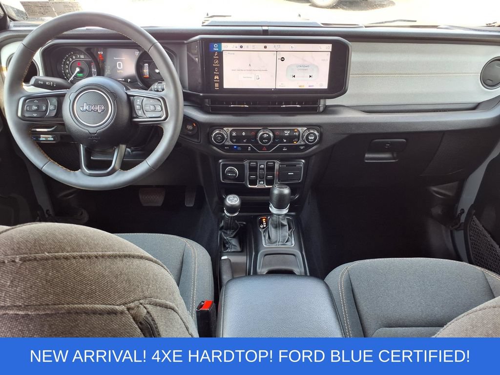Used 2024 Jeep Wrangler Unlimited w/ Convenience Group AWD/4WD image 9