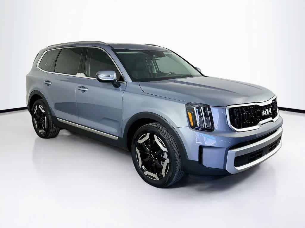 Used 2025 Kia Telluride EX X-Line AWD/4WD image 23