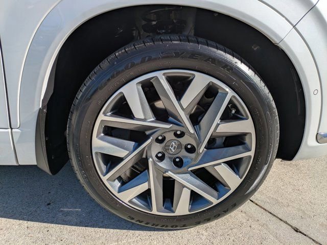 Used 2022 Hyundai Santa Fe Calligraphy w/ Cargo Package image 11