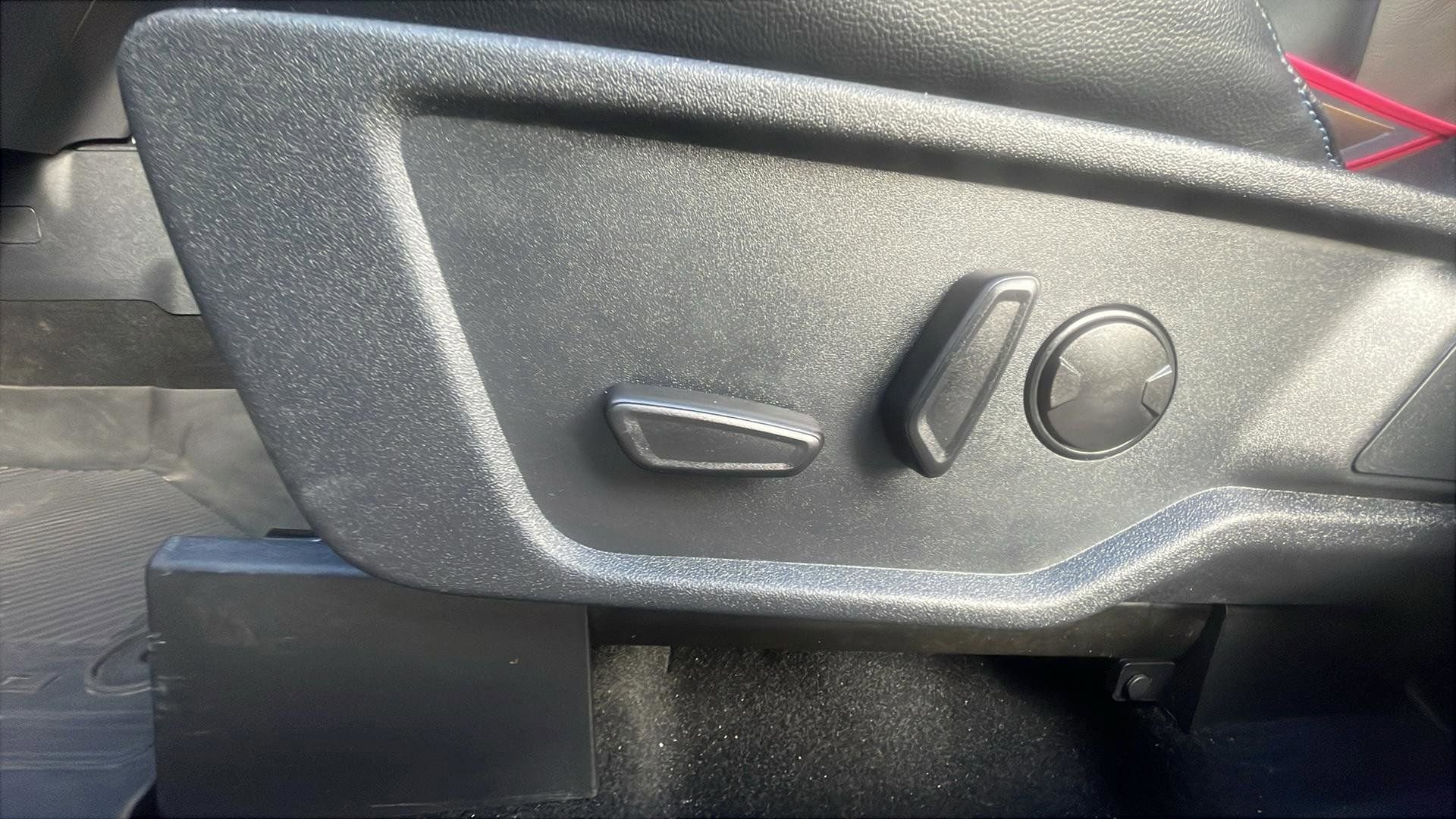 Certified 2024 Ford Bronco Wildtrak image 18