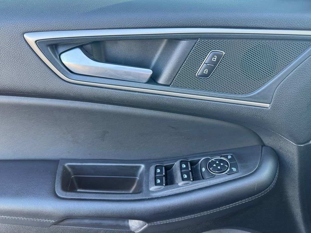 Certified 2024 Ford Edge SEL image 20