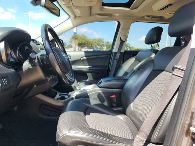 Used 2020 Dodge Journey Crossroad FWD image 30