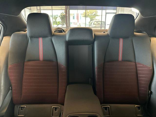 Used 2025 Toyota Corolla SE FWD image 27