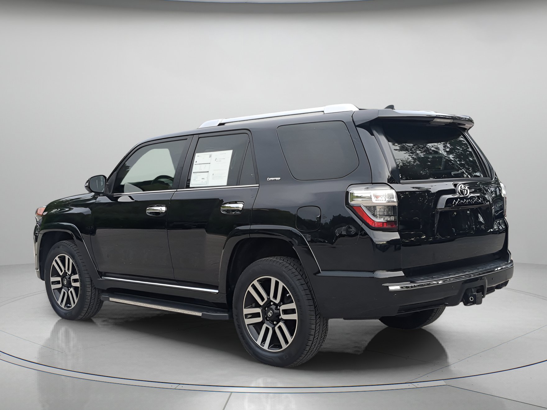 Used 2018 Toyota 4Runner Limited AWD/4WD image 42