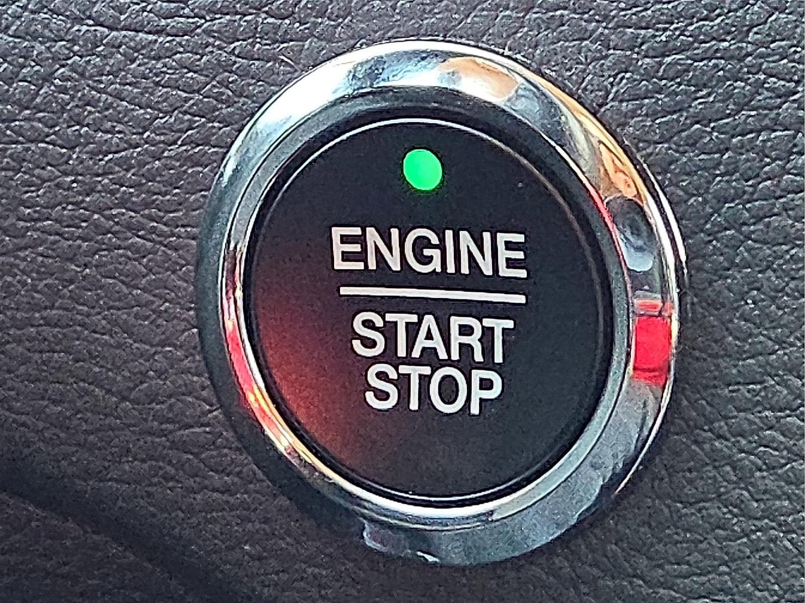 Certified 2022 Ford Edge SEL w/ Convenience Package image 17