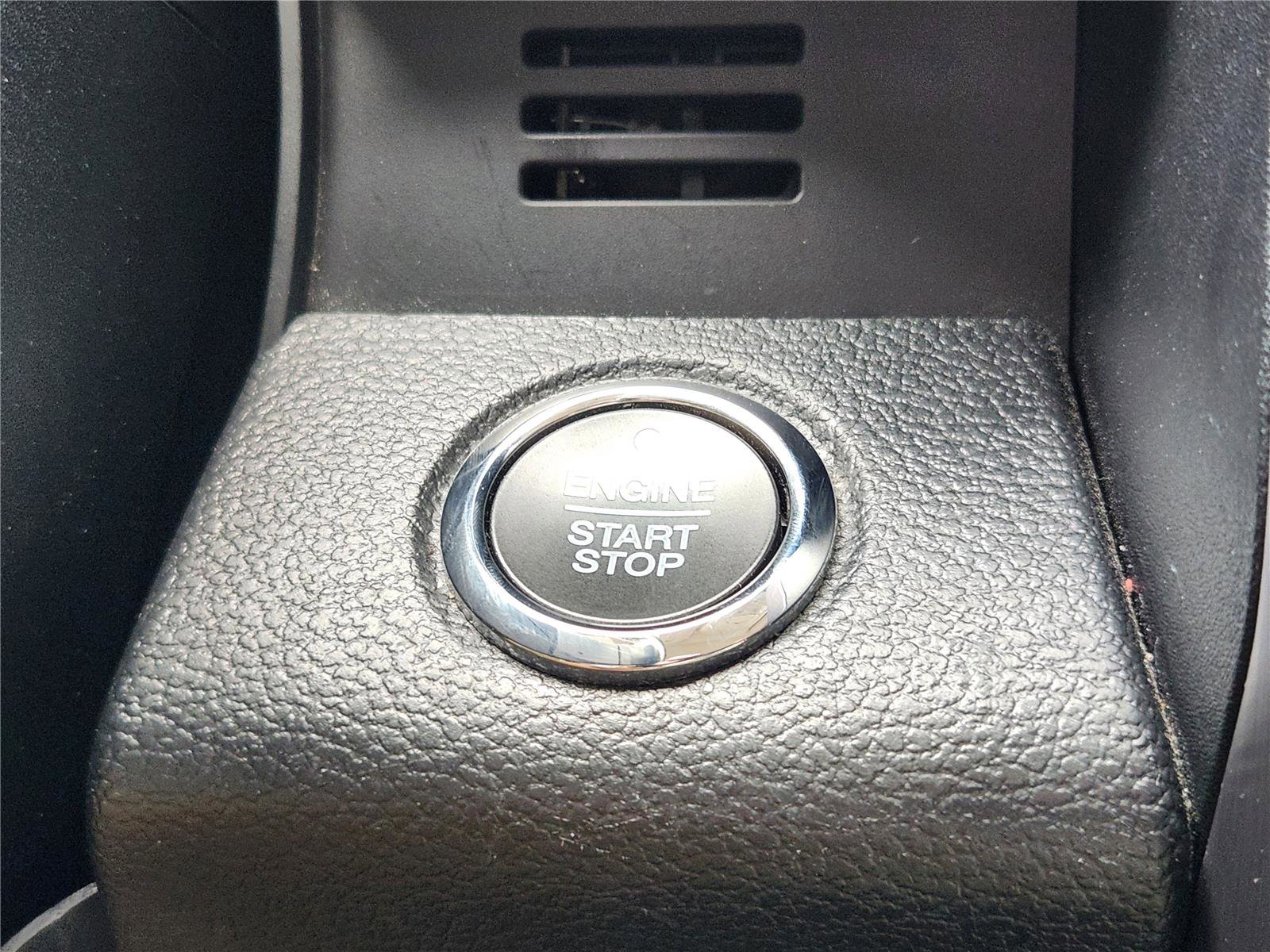 Certified 2019 Ford Expedition Platinum RWD image 23