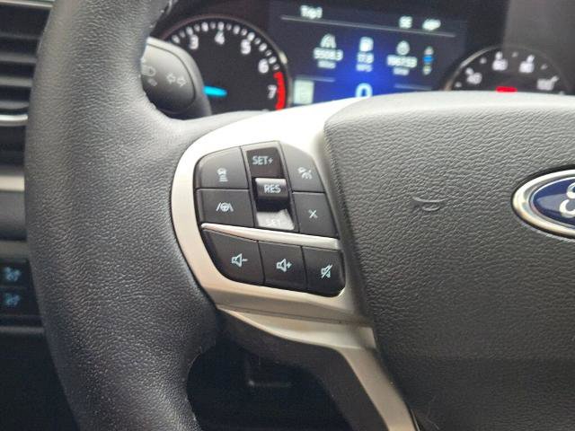 Certified 2023 Ford Explorer XLT w/ Equipment Group 202A image 33