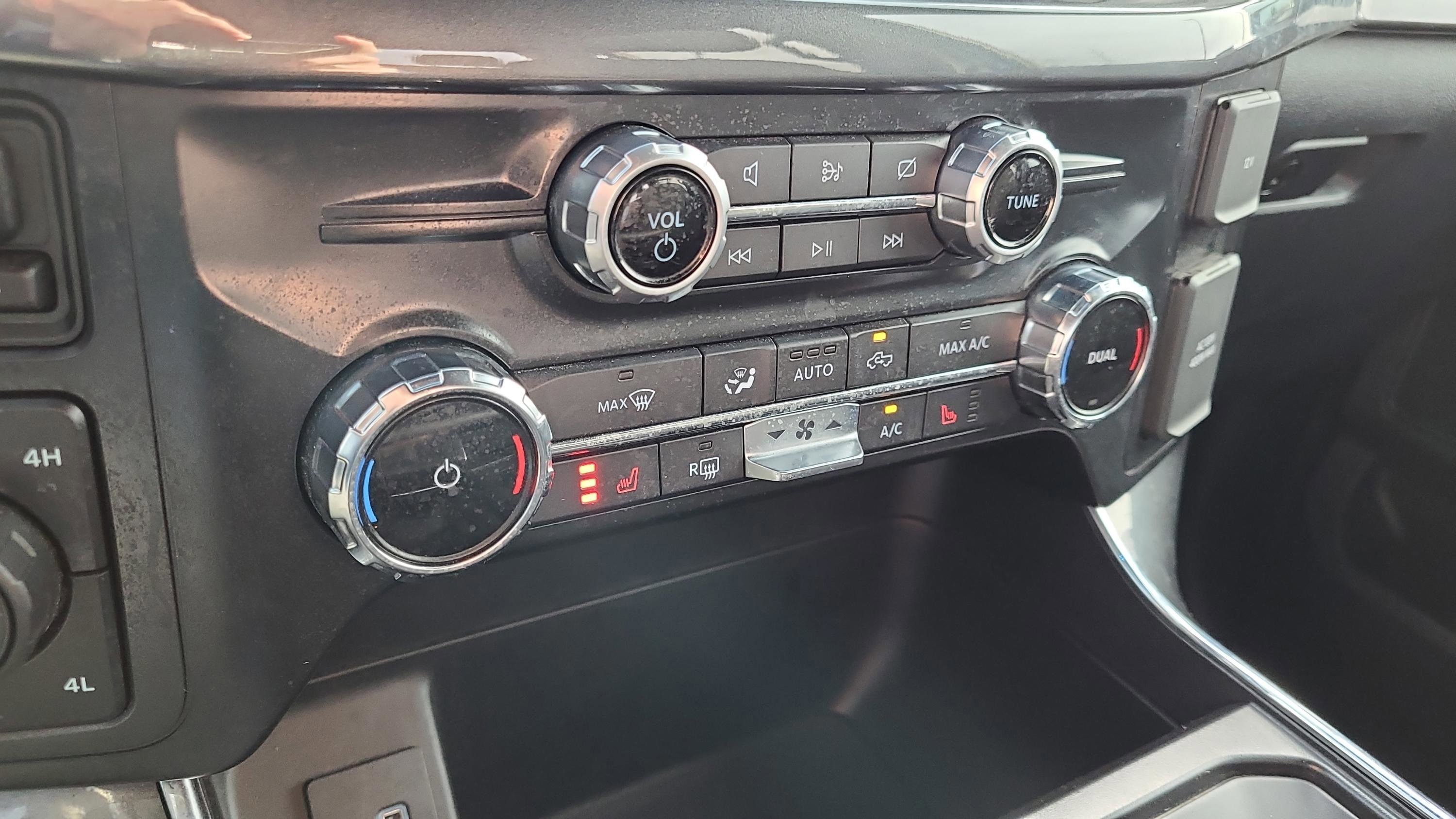 Certified 2022 Ford F150 XLT w/ Equipment Group 302A High image 20