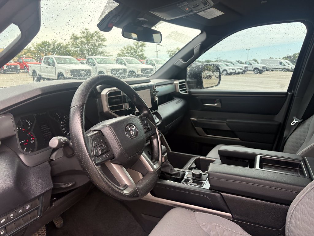Used 2025 Toyota Tundra SR5 AWD/4WD image 25