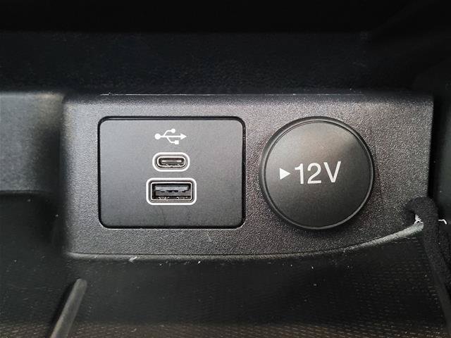 Certified 2025 Ford Escape ST-Line Select AWD/4WD image 15