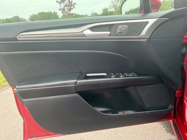 Certified 2020 Ford Fusion SEL FWD image 20