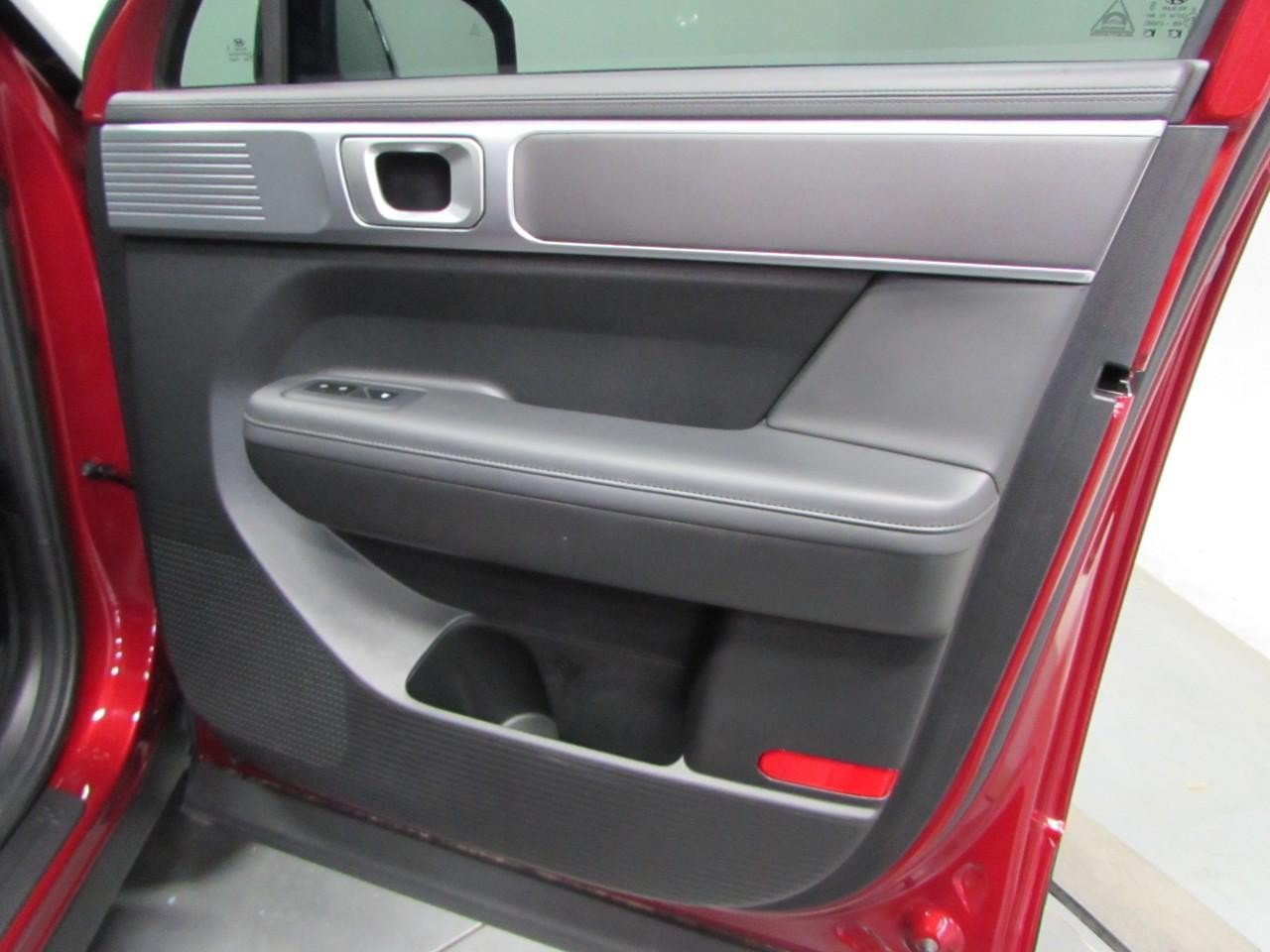 Used 2024 Hyundai Santa Fe XRT AWD/4WD image 17