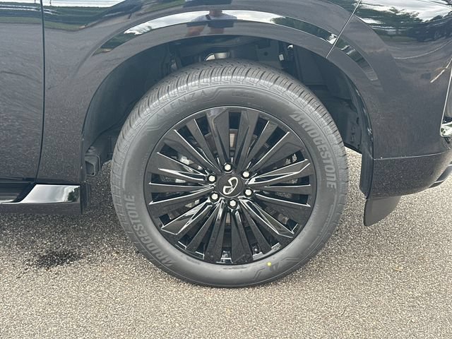 Used 2025 INFINITI QX80 Luxe RWD image 14