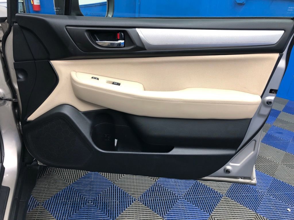 Used 2019 Subaru Outback 2.5i Premium image 21