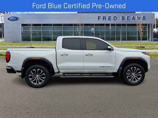 Used 2023 GMC Canyon Denali image 5