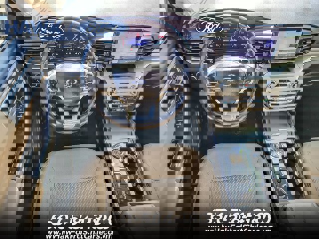 Certified 2023 Ford Explorer XLT image 11