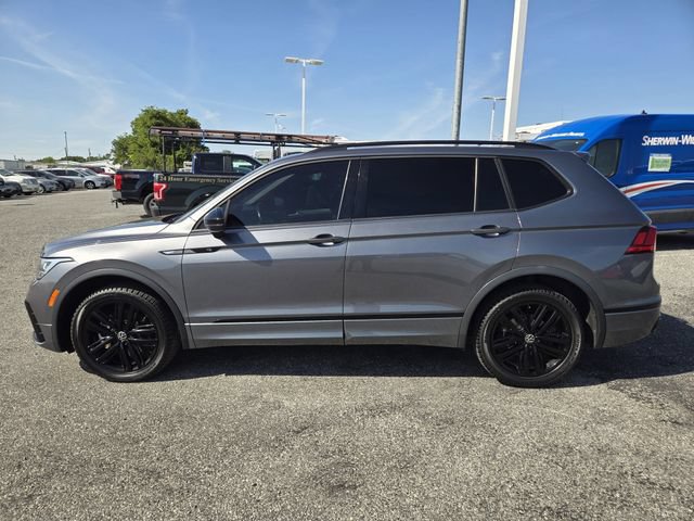 Used 2022 Volkswagen Tiguan SE R-Line FWD image 4
