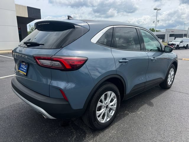 Certified 2024 Ford Escape Active w/ Cold Weather Package FWD image 8