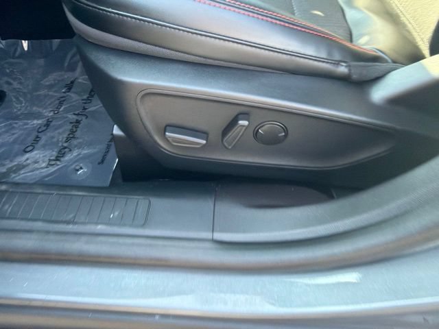 Certified 2024 Ford Escape ST-Line w/ Equipment Group 301A FWD image 11