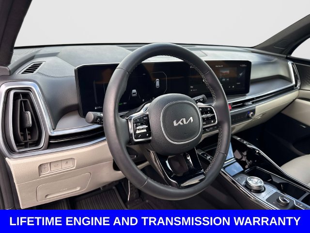 Used 2025 Kia Sorento SX Prestige AWD/4WD image 35