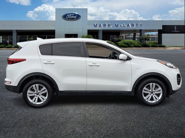 Used 2017 Kia Sportage LX AWD/4WD image 2
