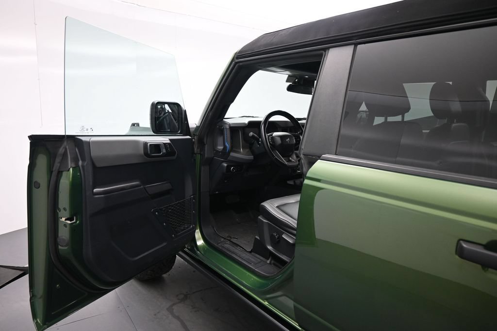 Certified 2024 Ford Bronco Black Diamond AWD/4WD image 9