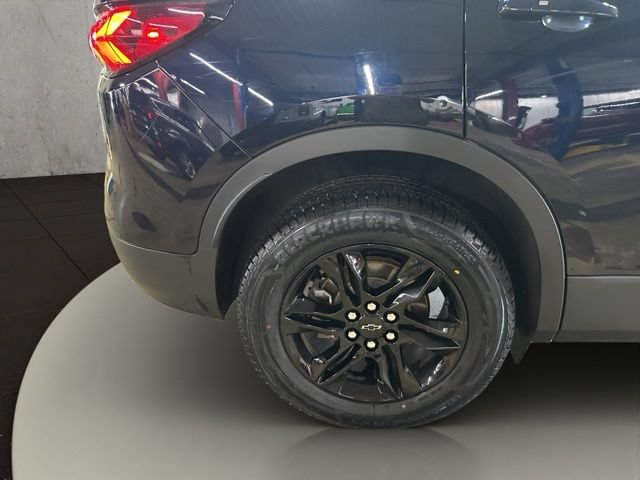 Used 2020 Chevrolet Blazer LT FWD image 33