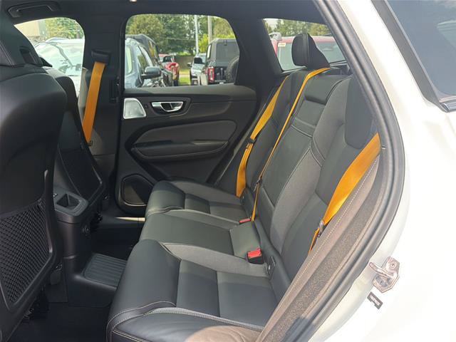 Used 2022 Volvo XC60 T8 Polestar AWD/4WD image 7